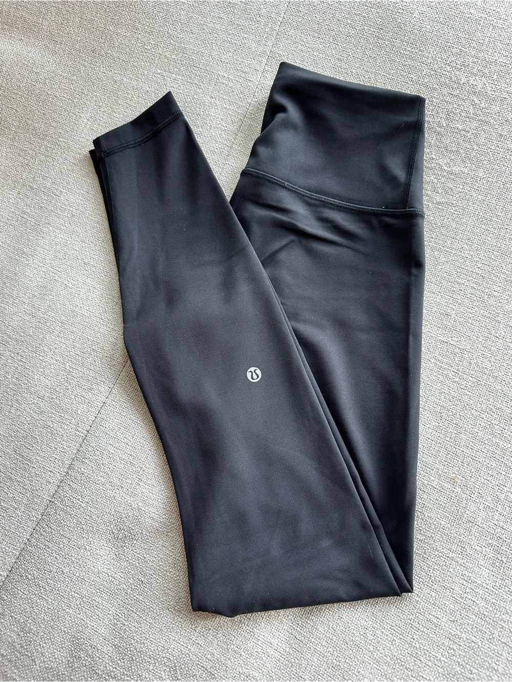 Lululemon Wunder Train High-Rise Tight 28”